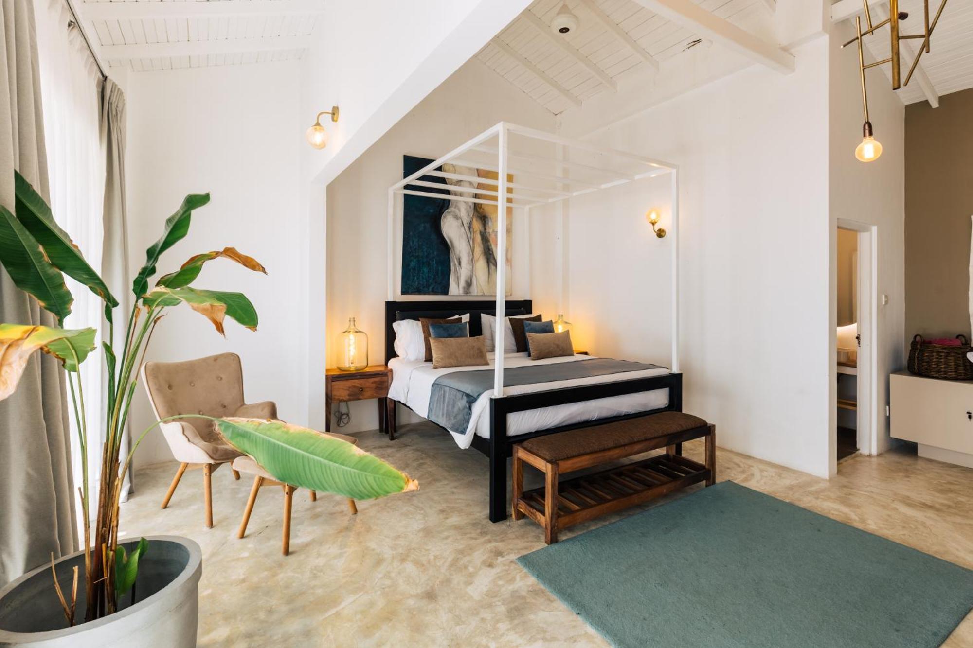 Sea Salt Society Hotel Hikkaduwa Exterior photo