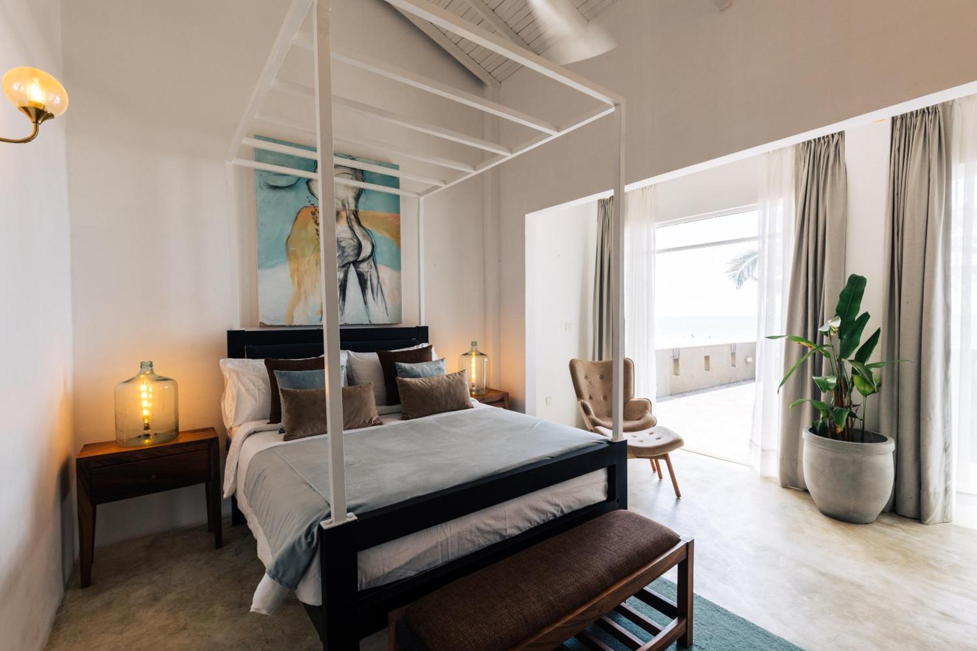 Sea Salt Society Hotel Hikkaduwa Exterior photo